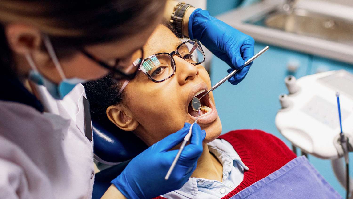 Dentist near Iblur Junction Bangalore